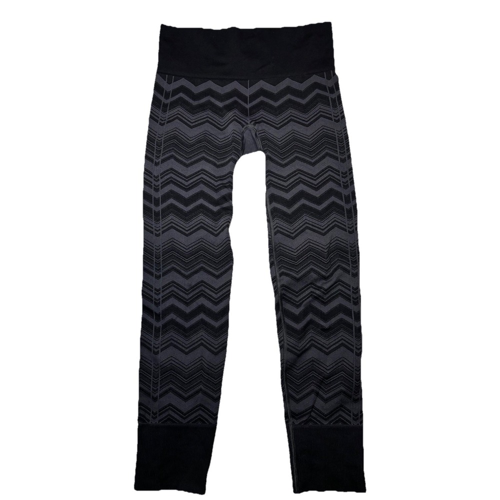 Lululemon Seamless Chevron Zig Zag‎ Crop Leggings Gray Black Sz 6